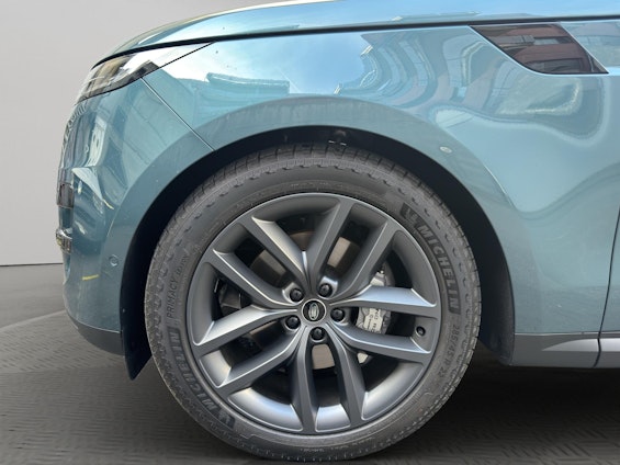 Vehicle image 12 Vehicle image 12