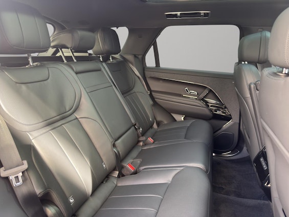 Vehicle image 10 Vehicle image 10