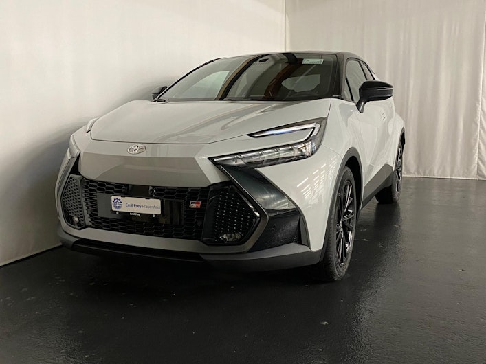 Vehicle image TOYOTA C-HR