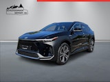First vehicle image