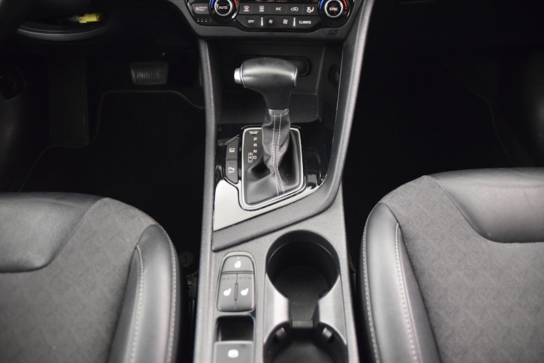 Vehicle image KIA NIRO