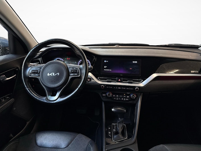 Vehicle image KIA NIRO