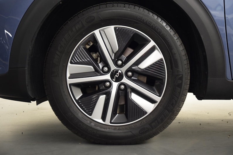 Vehicle image KIA NIRO