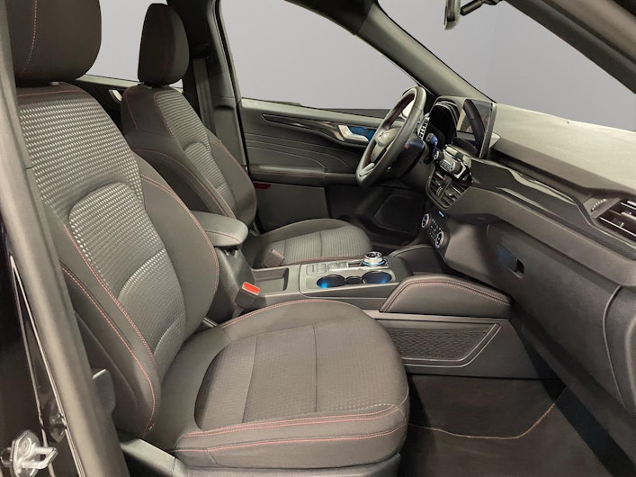 Vehicle image FORD KUGA