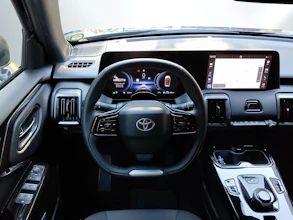 https://vehicle.imgix.net/3870835/1f1fdc72-ed16-4063-9953-7596c7b69f86.jpg