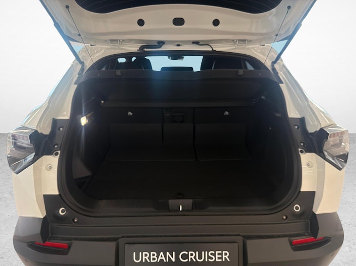 Vehicle image TOYOTA UrbanCruiser