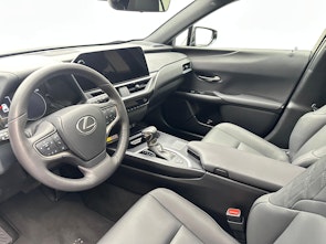 Vehicle image LEXUS UX 250h F-Line