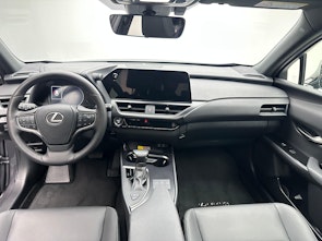 Vehicle image LEXUS UX 250h F-Line