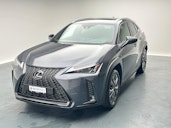 First vehicle image
