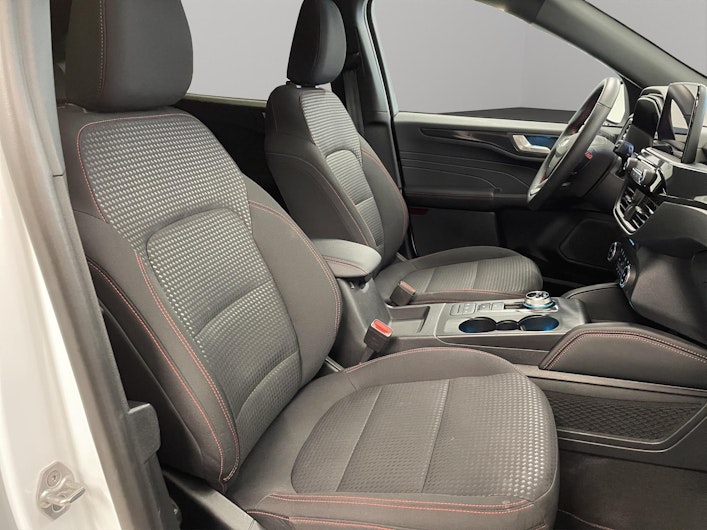 Vehicle image FORD KUGA