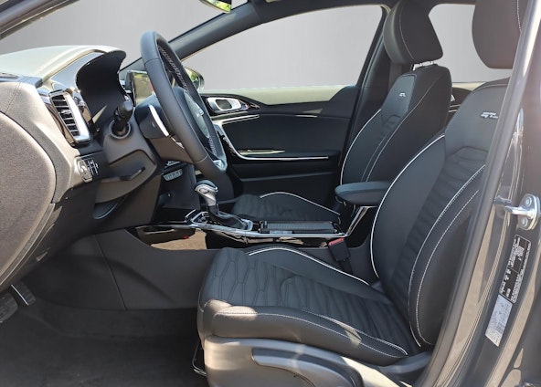 Vehicle image 2 Vehicle image 2