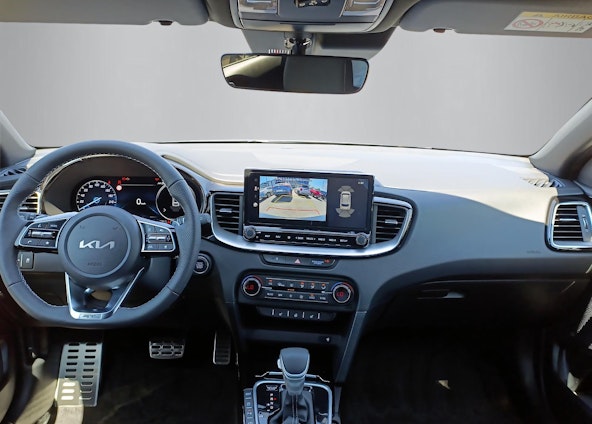 Vehicle image 10 Vehicle image 10