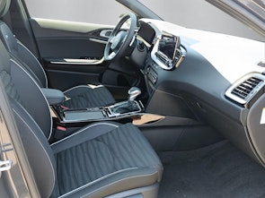 Vehicle image KIA Ceed 1.5 T-GDi MHEV GT-Line