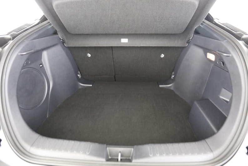 Vehicle image TOYOTA C-HR