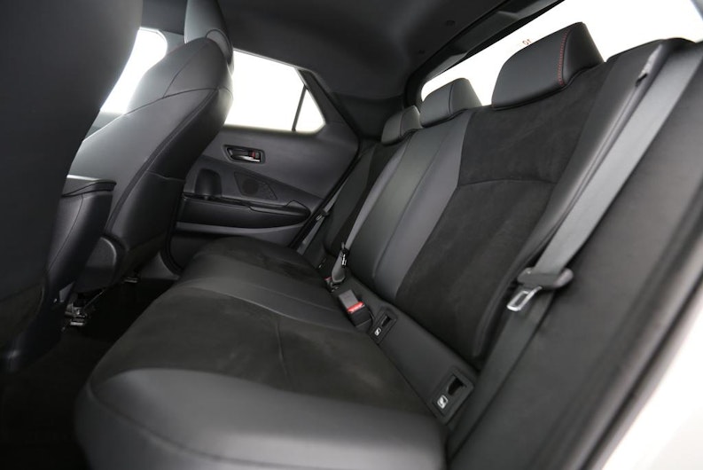 Vehicle image TOYOTA C-HR