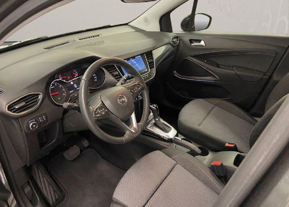 Vehicle image 4 Vehicle image 4