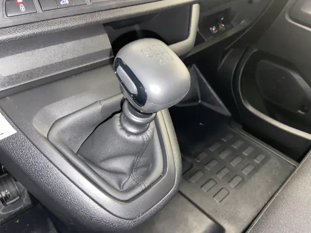 Opel Vivaro Cargo 2.0 D 144 S/S