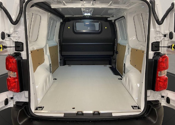 Vehicle image 12 Vehicle image 12