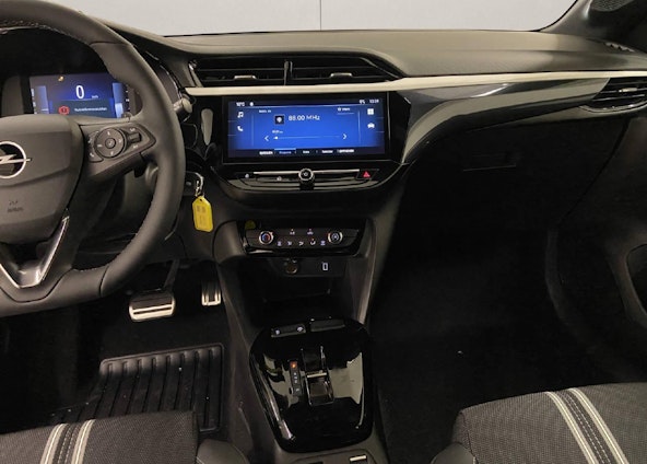 Vehicle image 8 Vehicle image 8