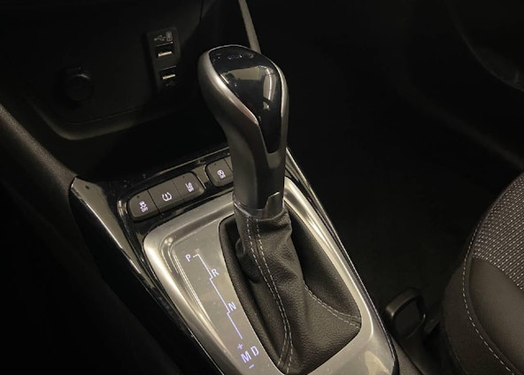 Vehicle image 8 Vehicle image 8