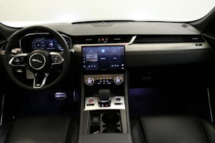 Vehicle image JAGUAR F-Pace 2.0 P400e R-Dynamic SE AWD