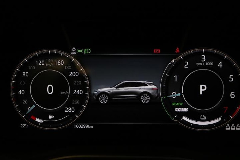 Vehicle image JAGUAR F-PACE