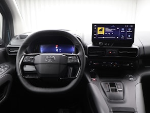 Vehicle image TOYOTA Proace City Verso L2 1.5 HDi 130 Trend