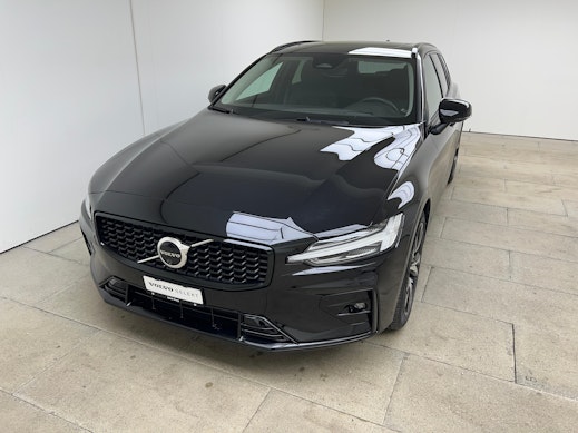 VOLVO V60 2.0 B4 Ultra Dark 0
