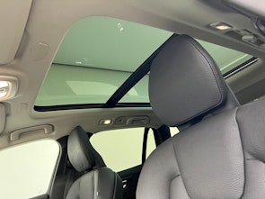 Vehicle image VOLVO V60 2.0 B4 Ultra Dark