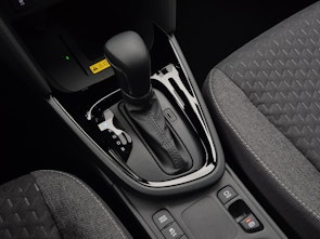 Vehicle image TOYOTA Yaris Cross 1.5 VVT-i HSD Trend