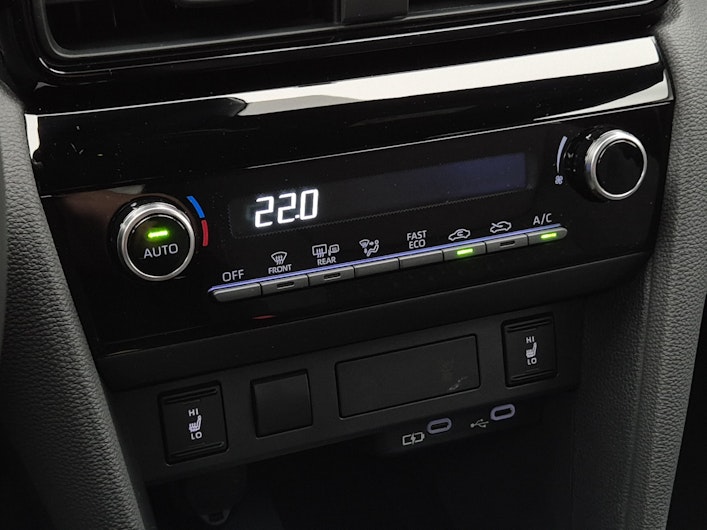 Vehicle image TOYOTA YARIS CROSS