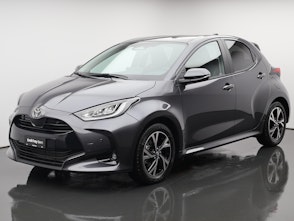 Vehicle image TOYOTA Yaris 1.5 VVT-i HSD Trend