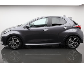 Vehicle image TOYOTA Yaris 1.5 VVT-i HSD Trend