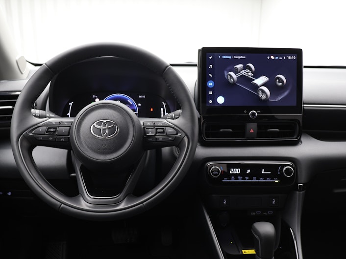 Vehicle image TOYOTA YARIS