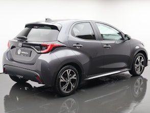 Vehicle image TOYOTA Yaris 1.5 VVT-i HSD Trend