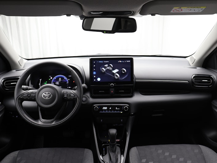 Vehicle image TOYOTA YARIS