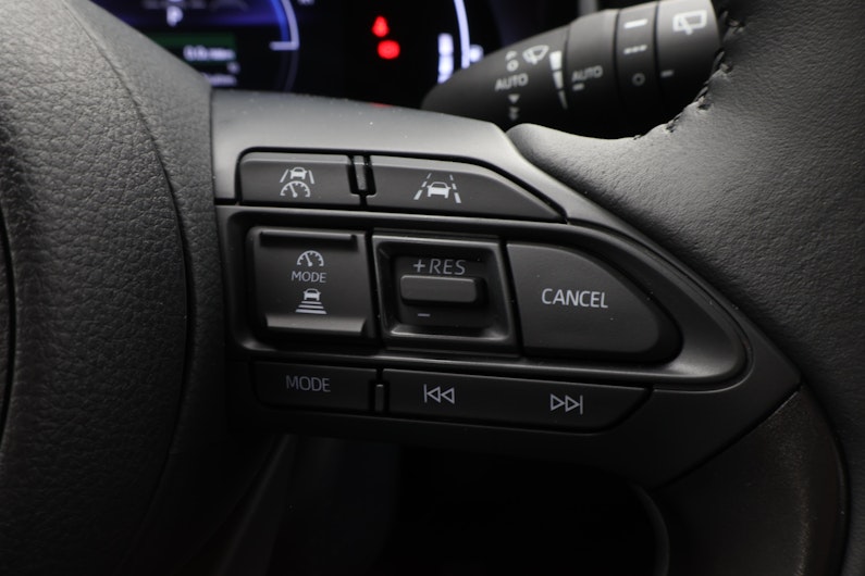 Vehicle image TOYOTA YARIS