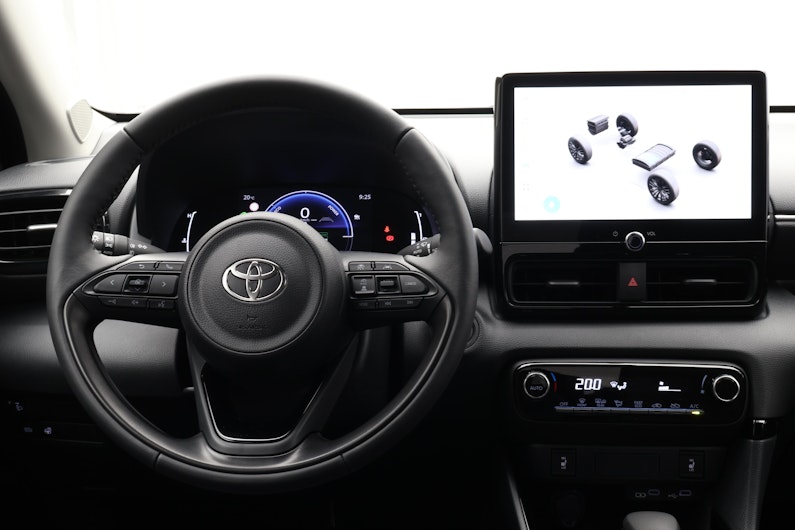 Vehicle image TOYOTA YARIS