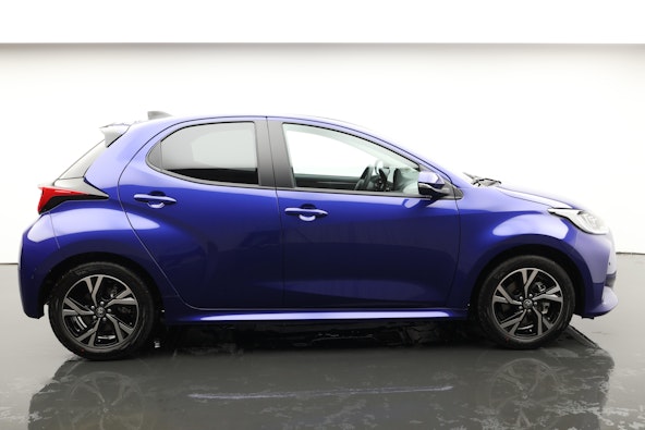 Vehicle image 20