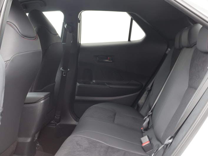 Vehicle image TOYOTA C-HR