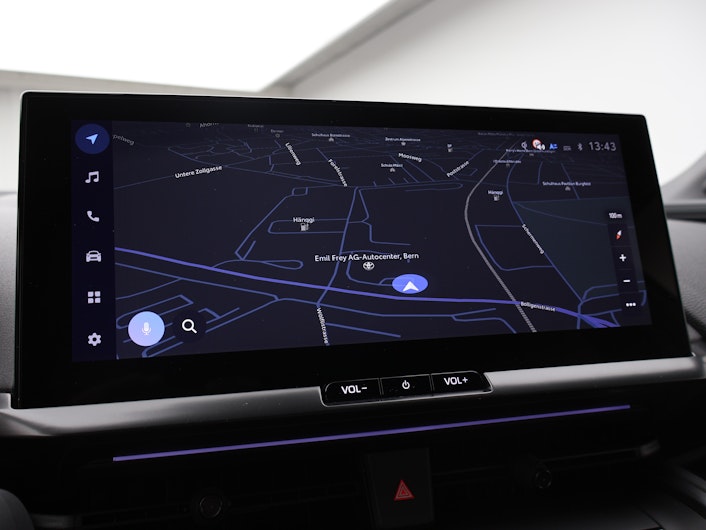 Vehicle image TOYOTA C-HR