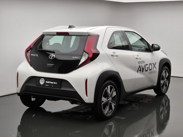 Vehicle image TOYOTA AYGO X