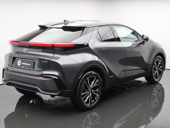 Vehicle image 2