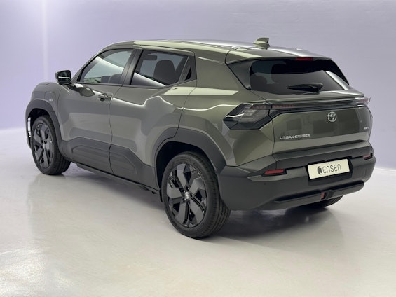 Vehicle image 4 Vehicle image 4