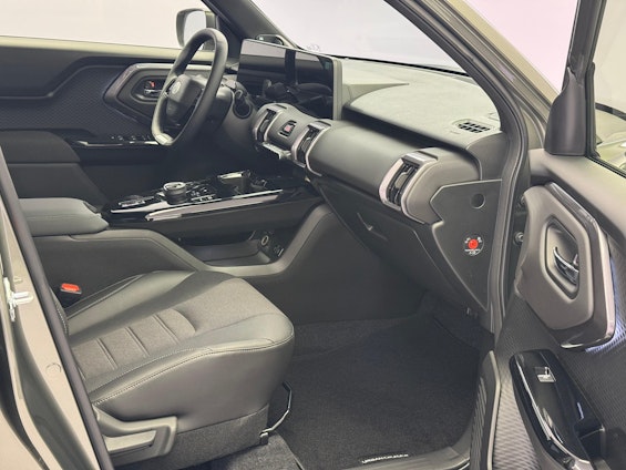 Vehicle image 7 Vehicle image 7