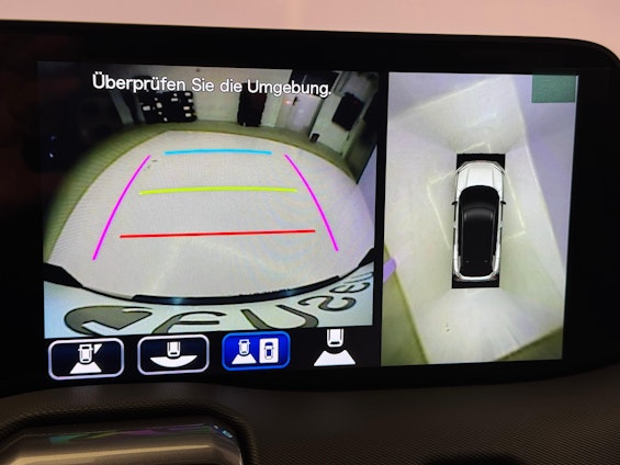 Vehicle image 11 Vehicle image 11