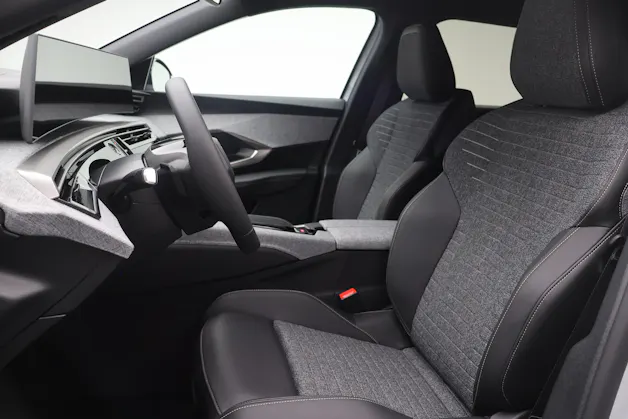 Peugeot 5008 1.2 Hybrid Allure Premium