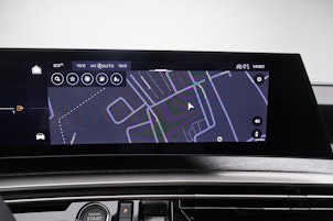 Vehicle image PEUGEOT 5008 1.2 Hybrid Allure Premium