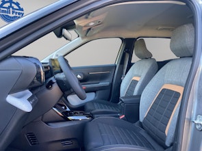 Vehicle image CITROEN e-C3 Aircross You+