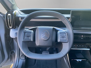 Vehicle image CITROEN e-C3 Aircross You+